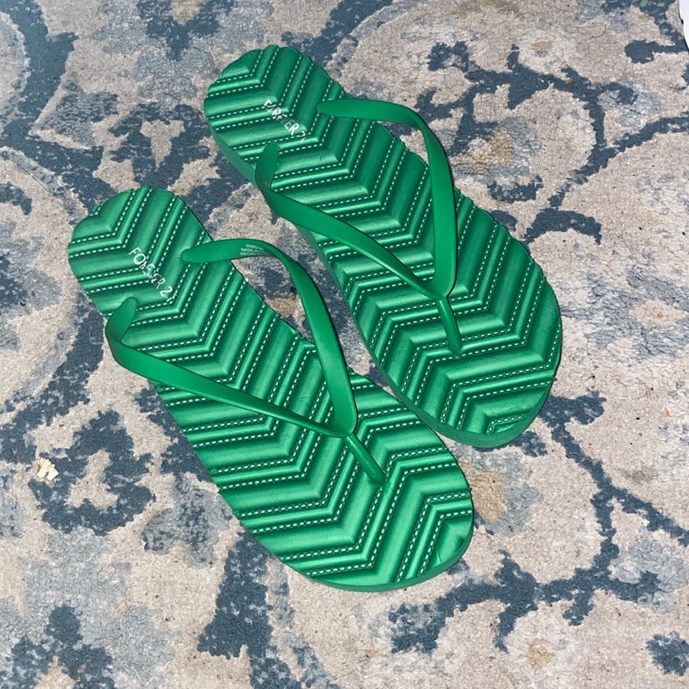 Forever 21 Flip Flops